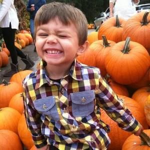 Meet your Posher, Whitney